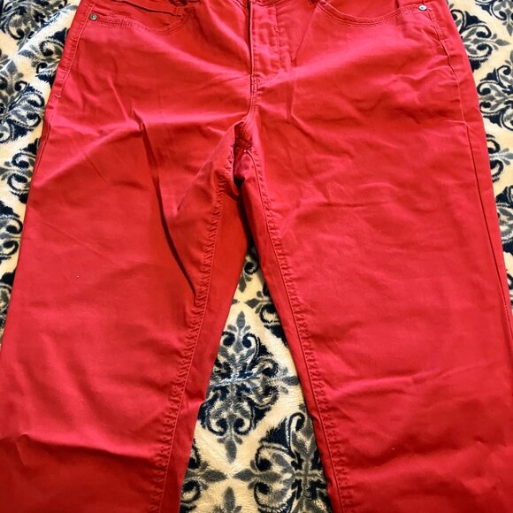 SoundStyle Red Jeans - Picture 7 of 7
